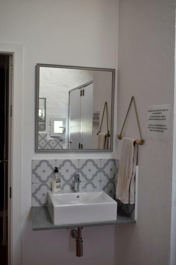 Refugi Biniati Vell Hostel Sant Lluis Luaran gambar